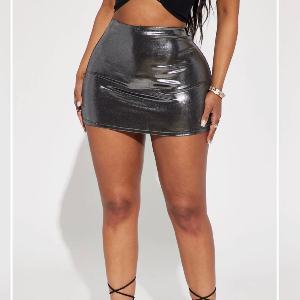 Fashion Nova mini skirt